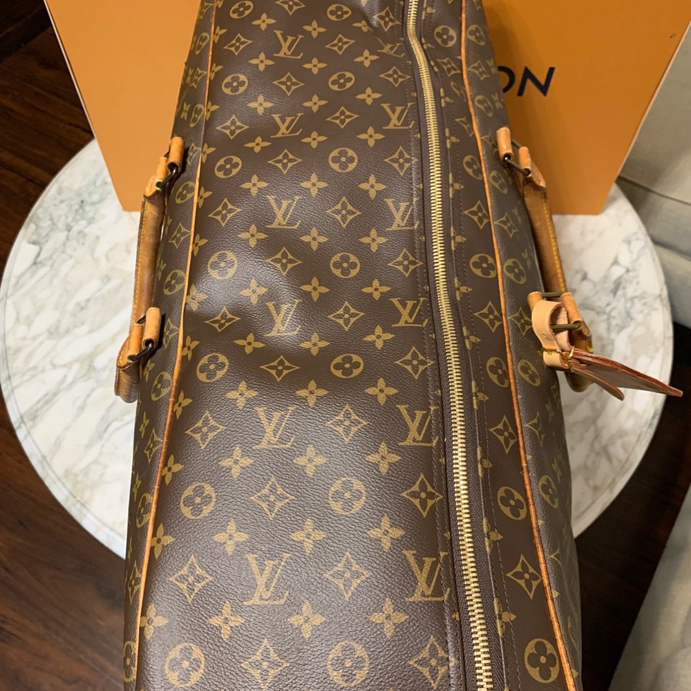 💥Authentic Vintage Louis Vuitton Sirus 70 Suitcase💥 - Picture 13 of 16
